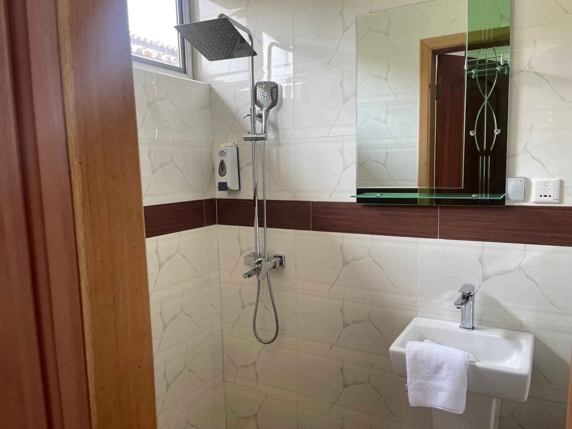 Ocean Green Beach Resorts And Villas Prampram Екстериор снимка