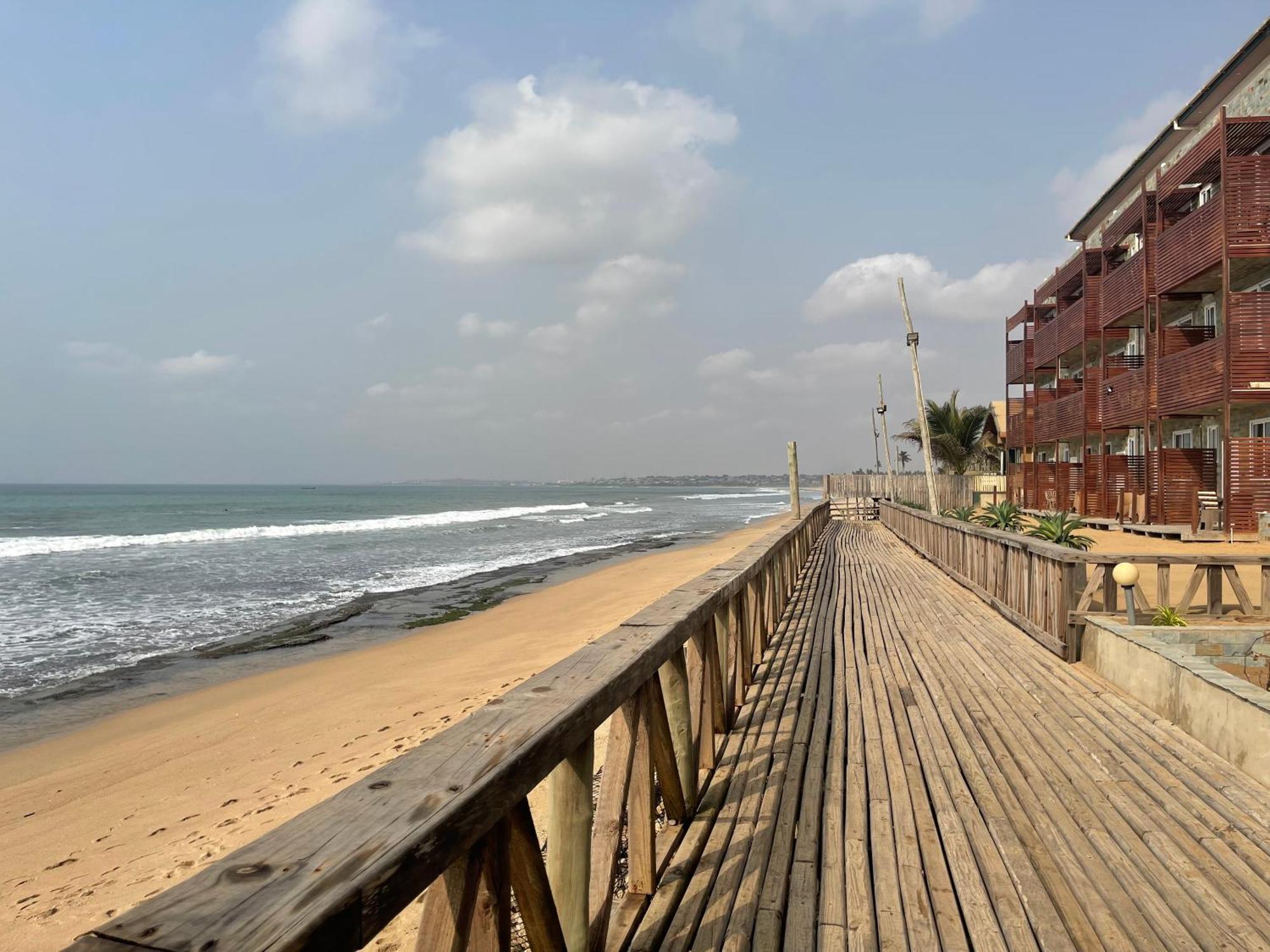 Ocean Green Beach Resorts And Villas Prampram Екстериор снимка