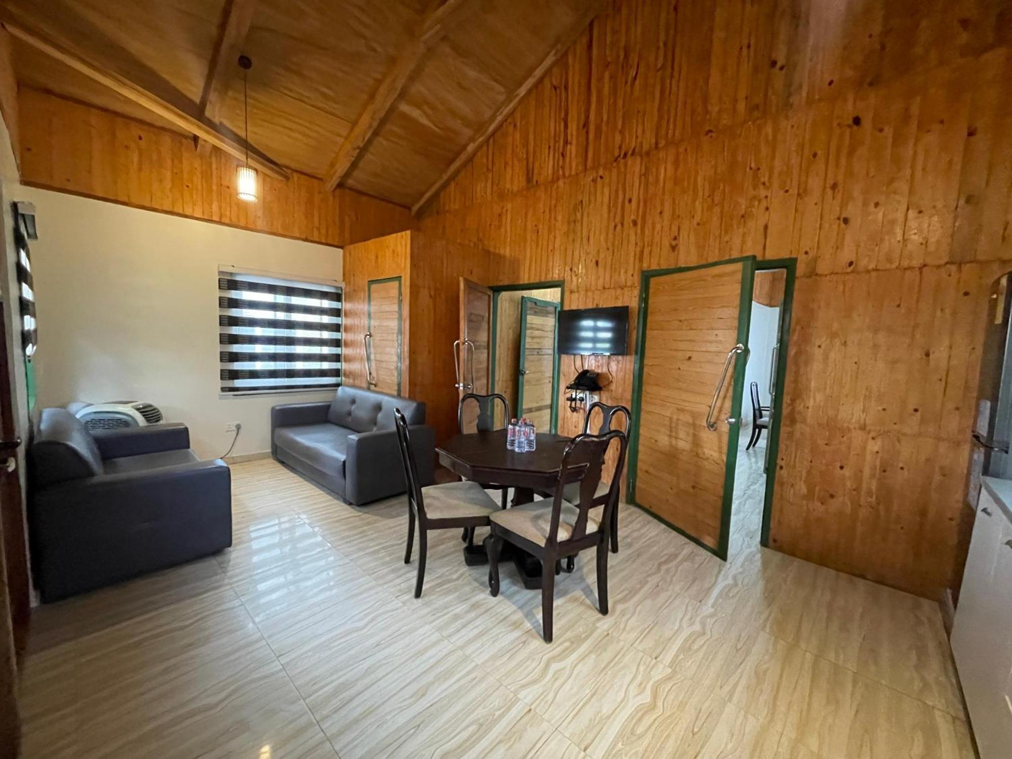 Ocean Green Beach Resorts And Villas Prampram Екстериор снимка